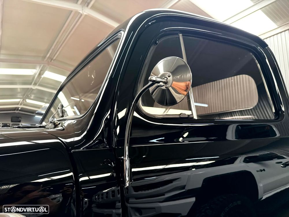 Ford F-100 F1 V8 5.7 - 47