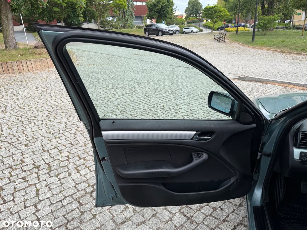 BMW Seria 3 316i Edition Lifestyle - 22