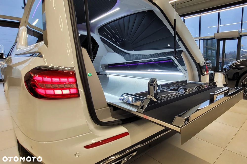 Mercedes-Benz Klasa E 200 Exclusive - 10