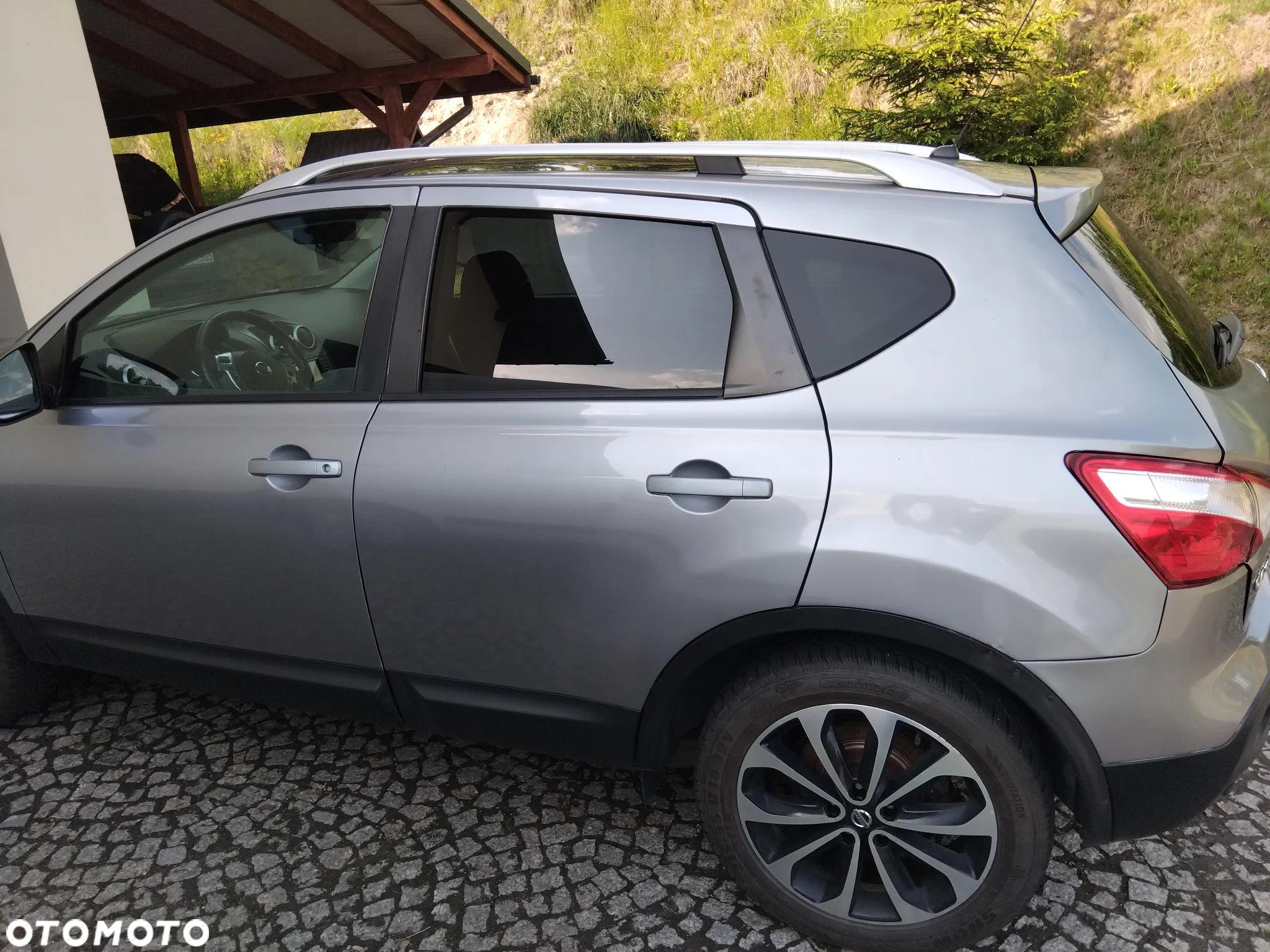 Nissan Qashqai 1.6 dCi DPF 4x4 tekna - 4