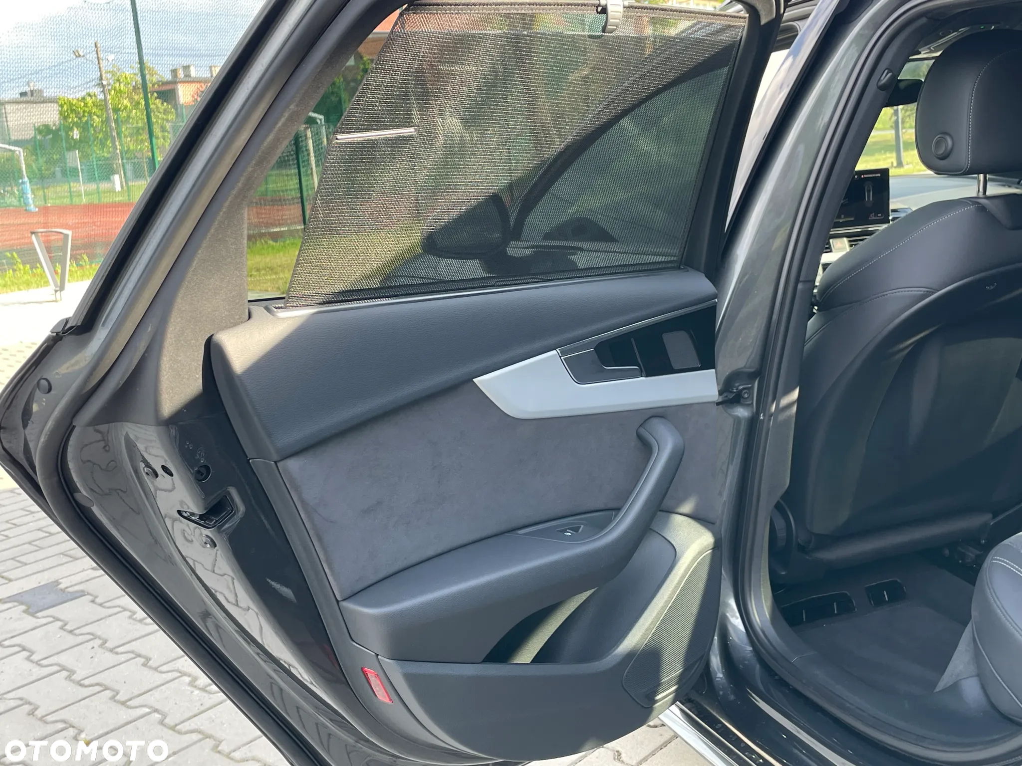 Audi A4 Avant 40 TDI S tronic S line - 25