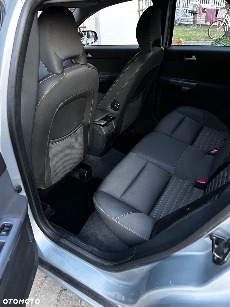 Volvo V50 D5 - 8