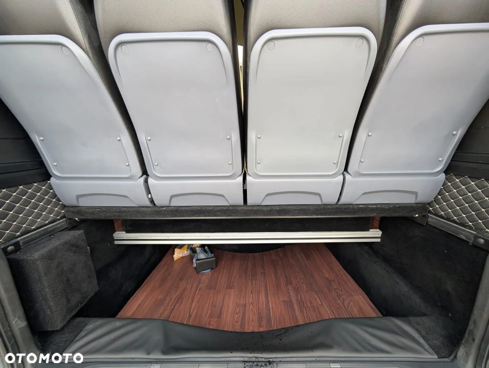 Mercedes-Benz Sprinter 519 - 4