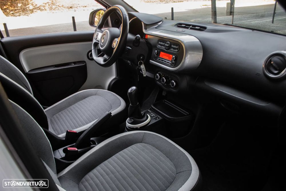 Renault Twingo SCe 70 S&S Intens - 18