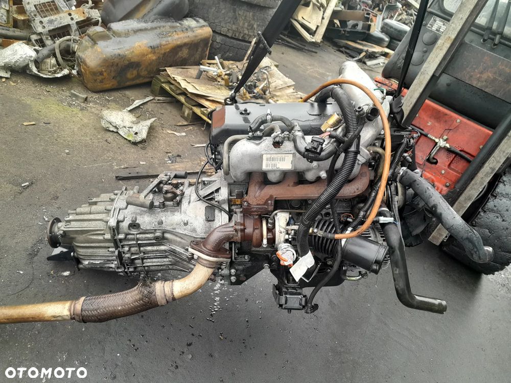 Silnik ze skrzynia biegów Iveco Daily 2.8 tdi 8140.43B 110KM Skrzynia biegów 6S300 KOMPLET