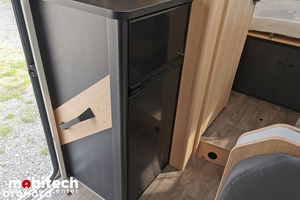 Sunlight T 690L - 19