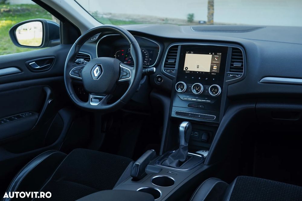 Renault Megane Blue dCi 116 EDC Intens - 11