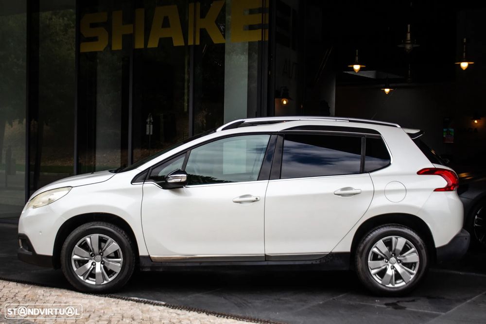 Peugeot 2008 1.6 e-HDi Allure - 2