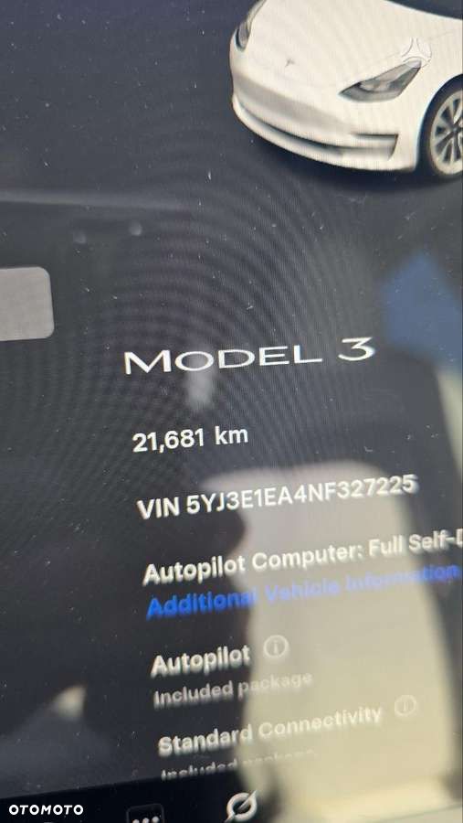 Tesla Model 3 - 17
