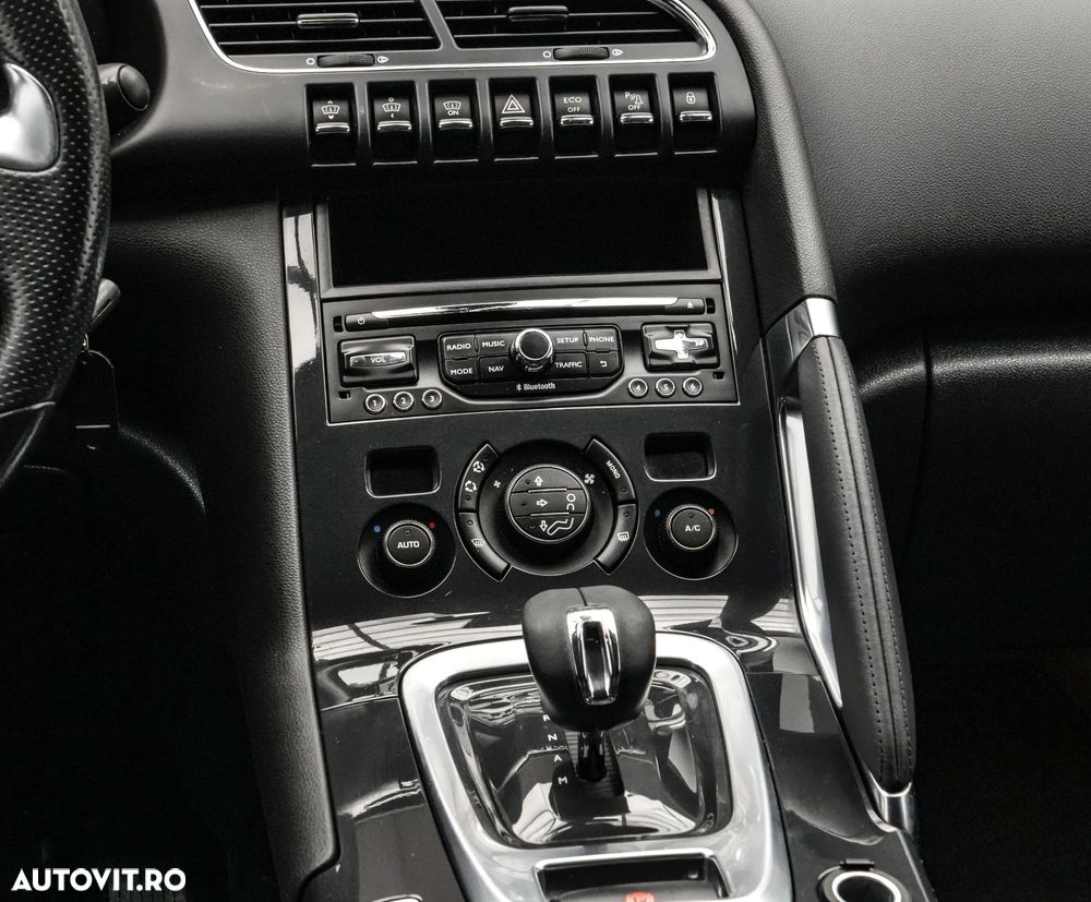 Peugeot 3008 2.0 BlueHDI S&S EAT8 GT - 18