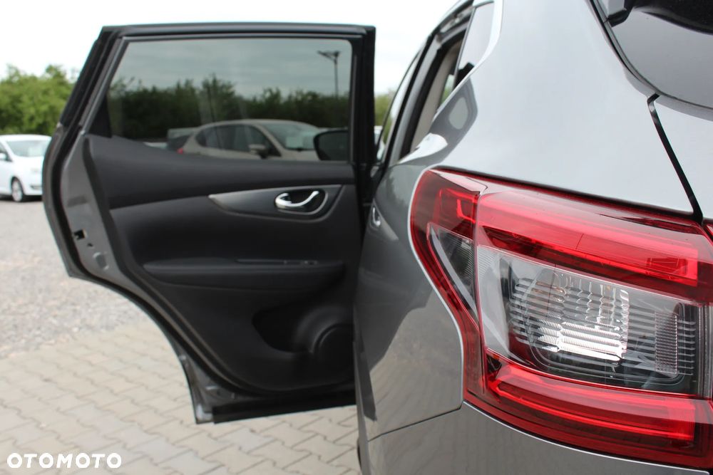 Nissan Qashqai 1.3 DIG-T Tekna+ - 33