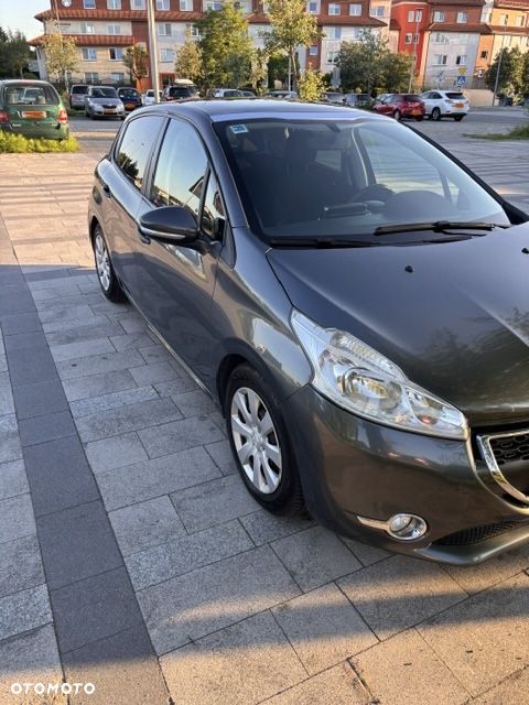 Peugeot 208 1.6 e-HDi Active STT - 1