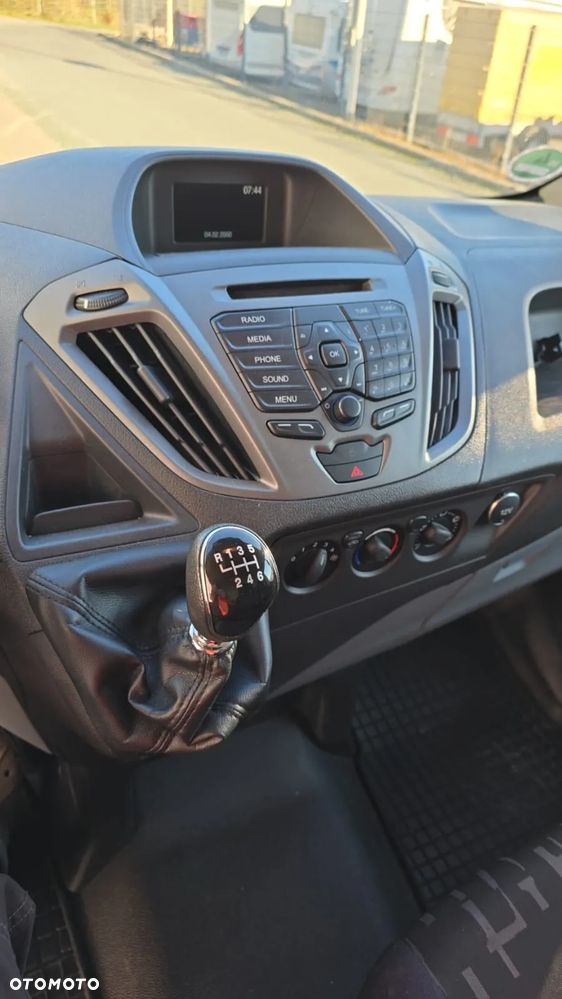 Ford Transit Custom - 13
