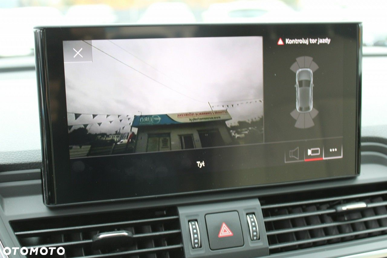 Audi Q5 Sportback - 31