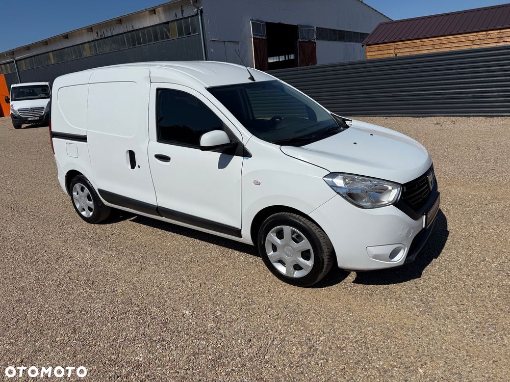 Dacia Dokker - 17