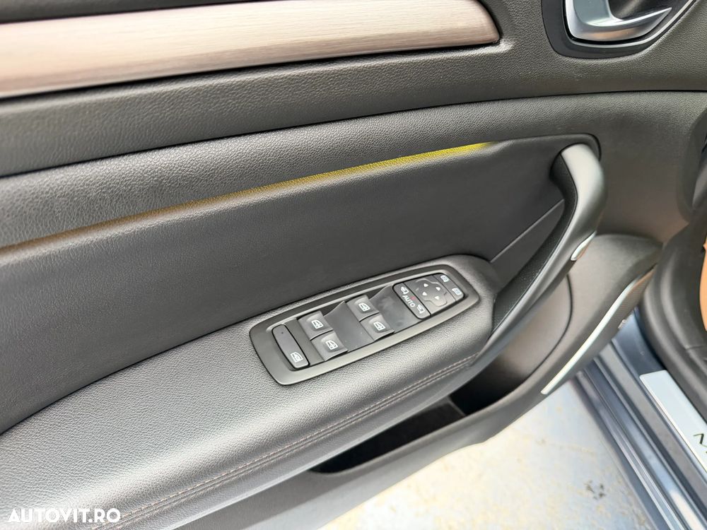 Renault Megane ENERGY TCe Business - 31