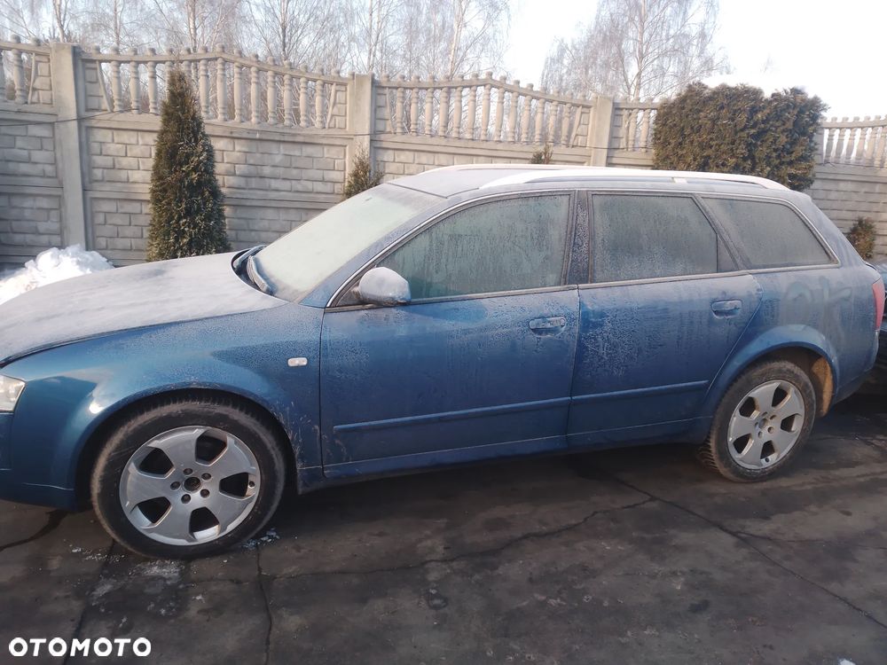 AUDI A4 B6 AVANT 1.9 TDI AVF -  PODŁOKIETNIK - 4