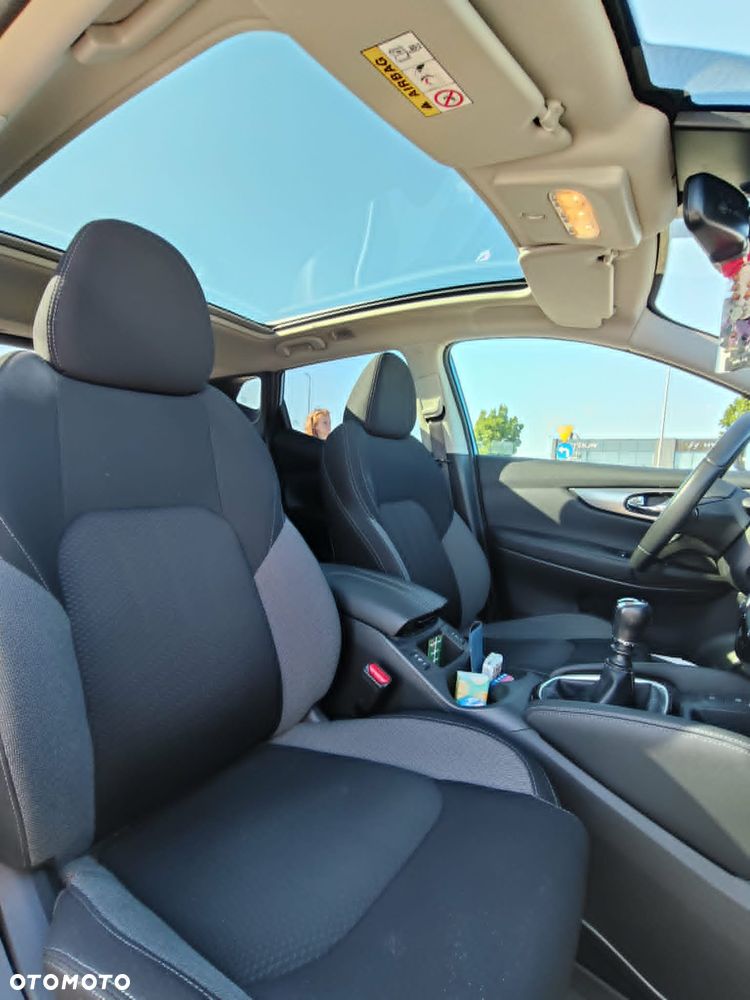 Nissan Qashqai 1.3 DIG-T N-Connecta - 16