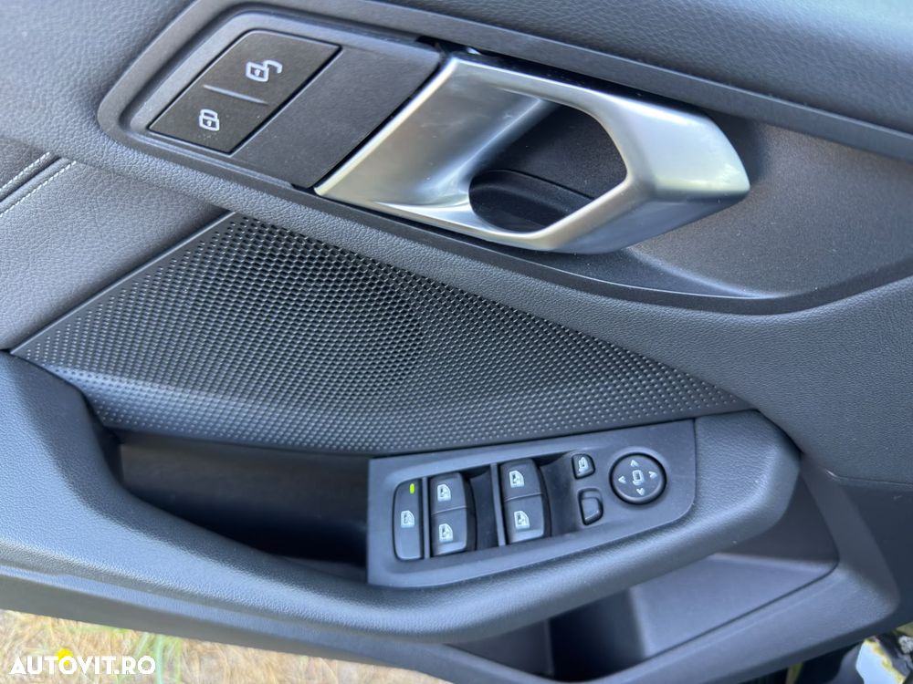 BMW Seria 1 - 28