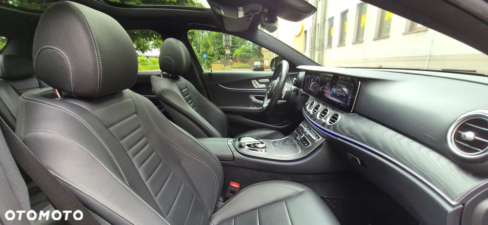 Mercedes-Benz Klasa E 220 d AMG - 11