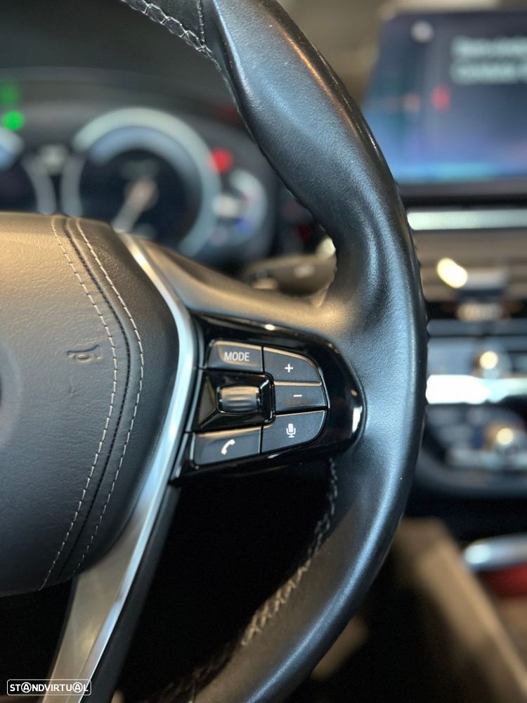 BMW 520 d Auto - 21