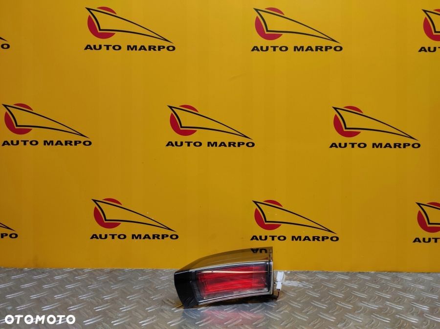 HONDA CIVIC X 2017- LAMPA KLAPY TYŁ LED PRAWA USA - 2