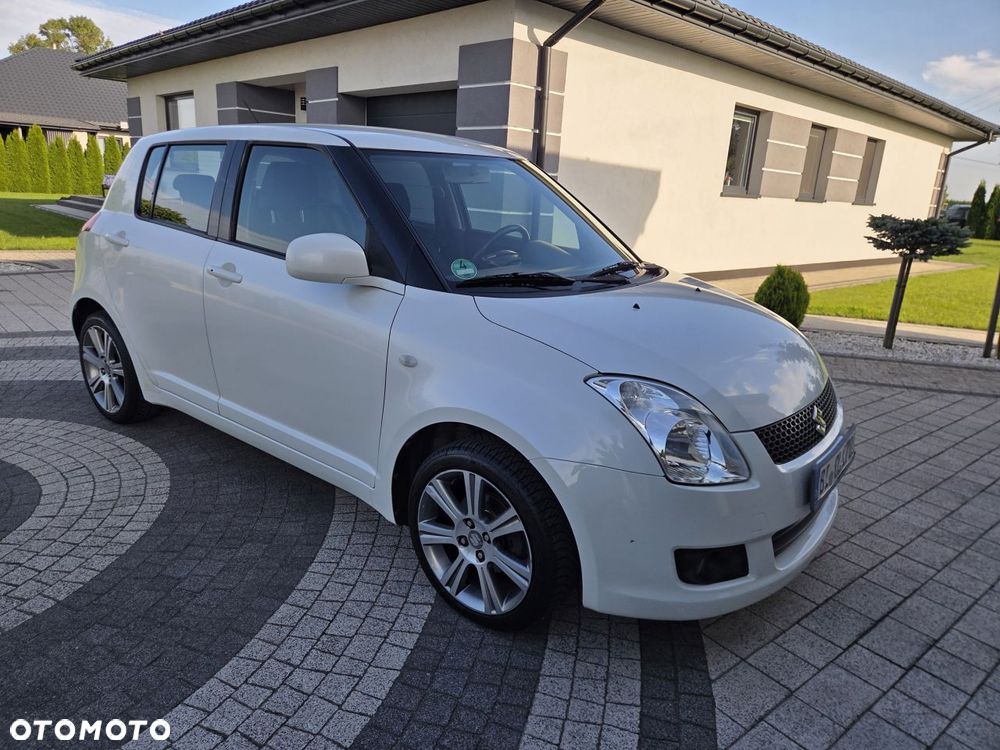 Suzuki Swift - 2