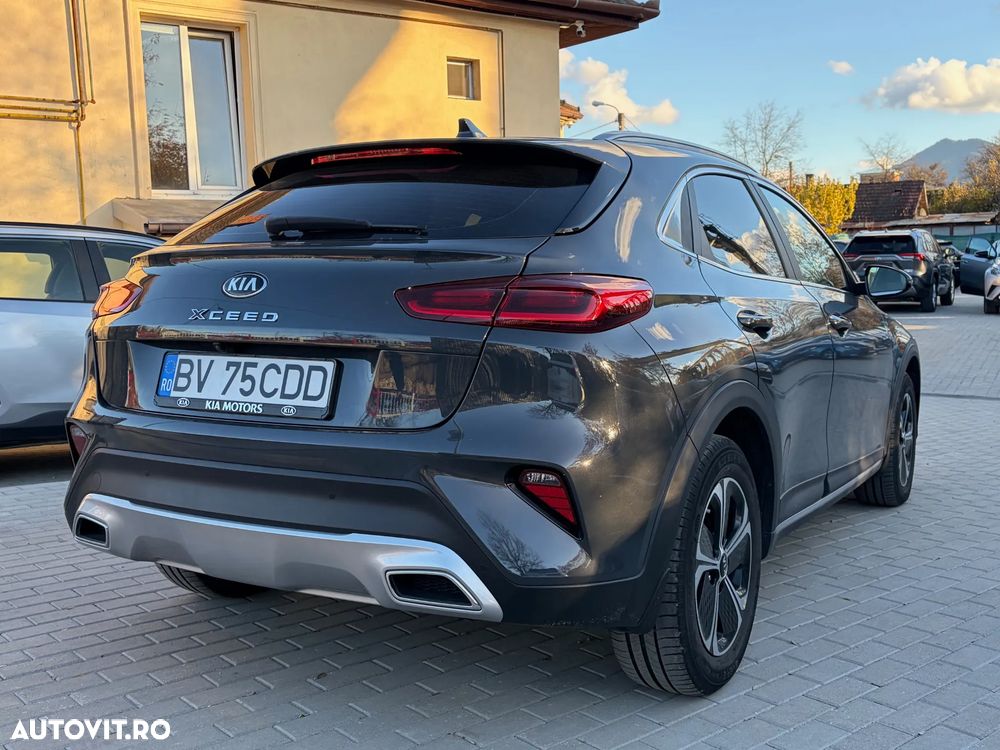 Kia XCeed - 11