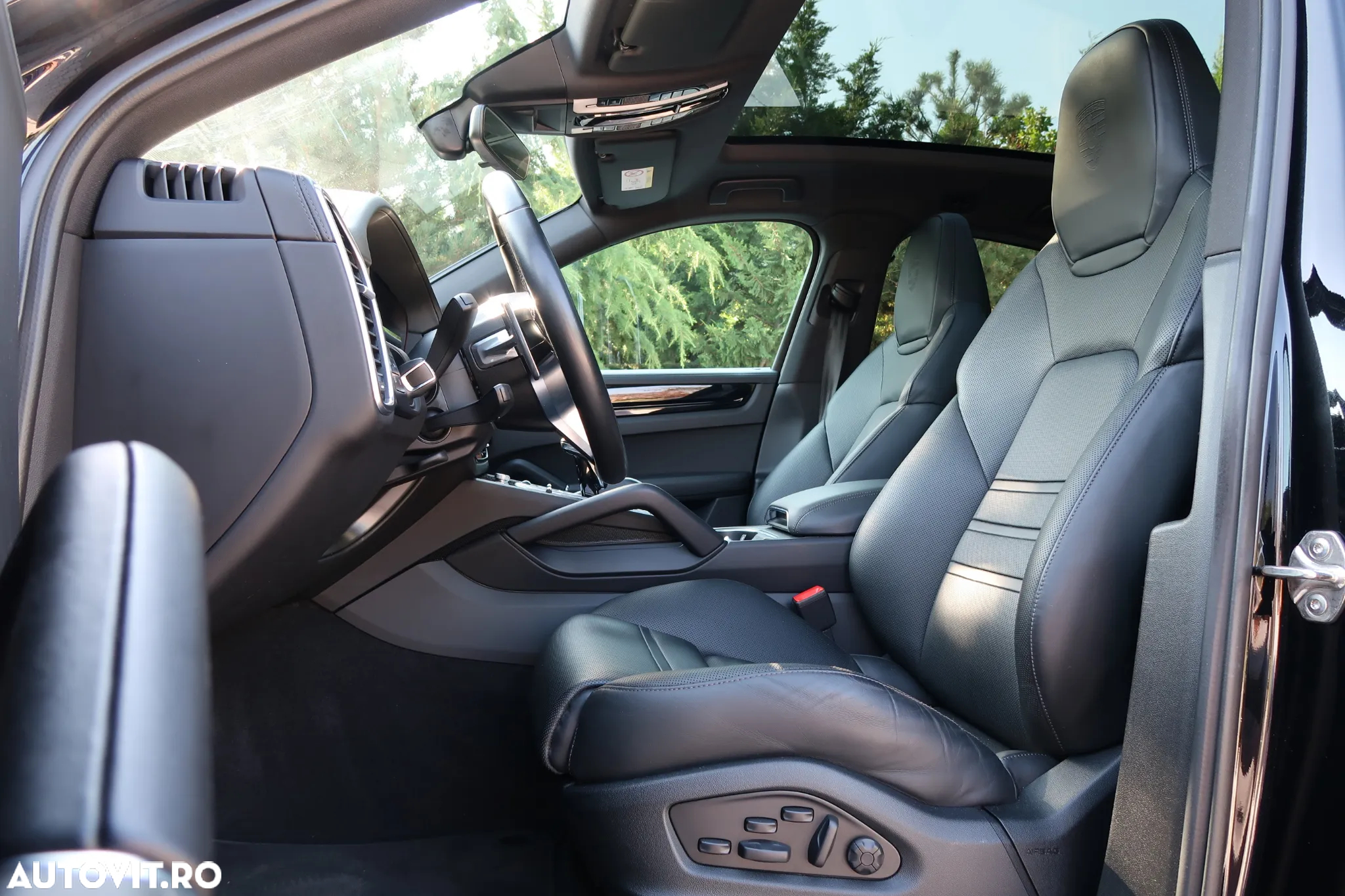 Porsche Cayenne Coupe E-Hybrid Tiptronic S Platinum Edition - 15
