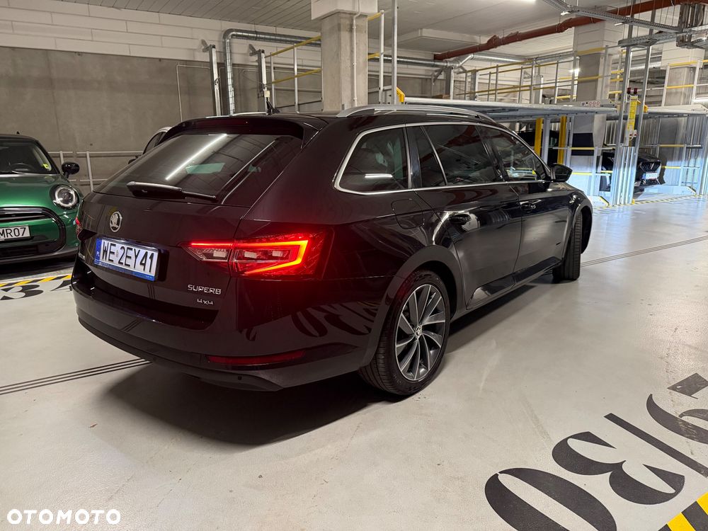 Skoda Superb 2.0 TDI 4x4 L&K - 11