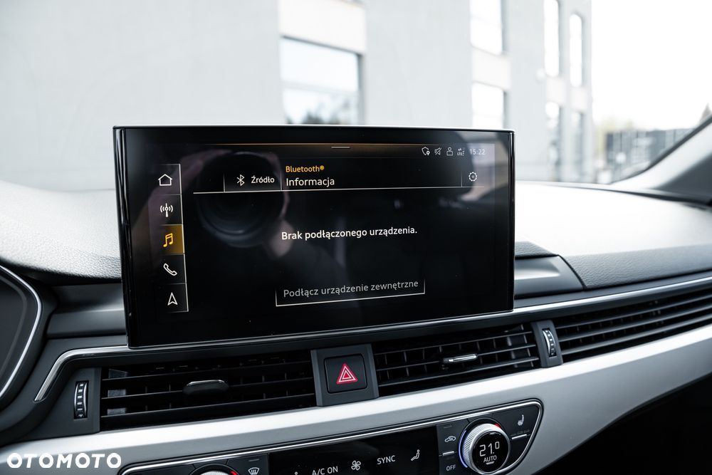 Audi A4 Limousine 35 TFSI S tronic sport - 32