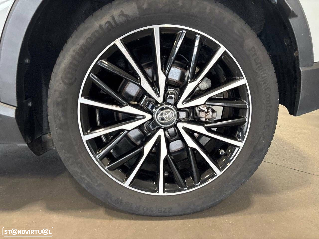 Toyota C-HR 1.8 Hybrid Exclusive+P.Luxury - 11