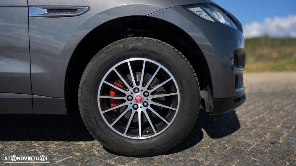 Jaguar F-Pace 20d Prestige - 13