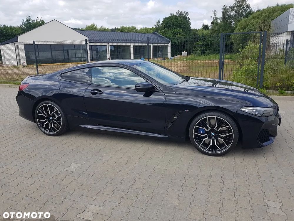 BMW Seria 8 - 21