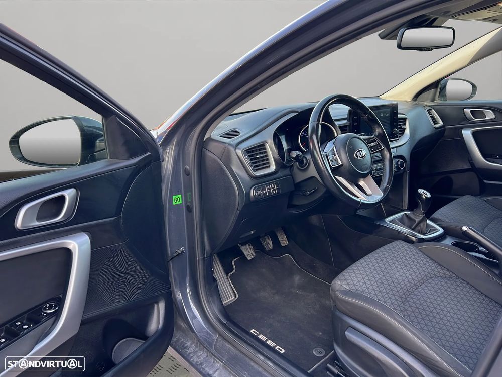 Kia Ceed 1.0 T-GDI ISG GT Line - 18