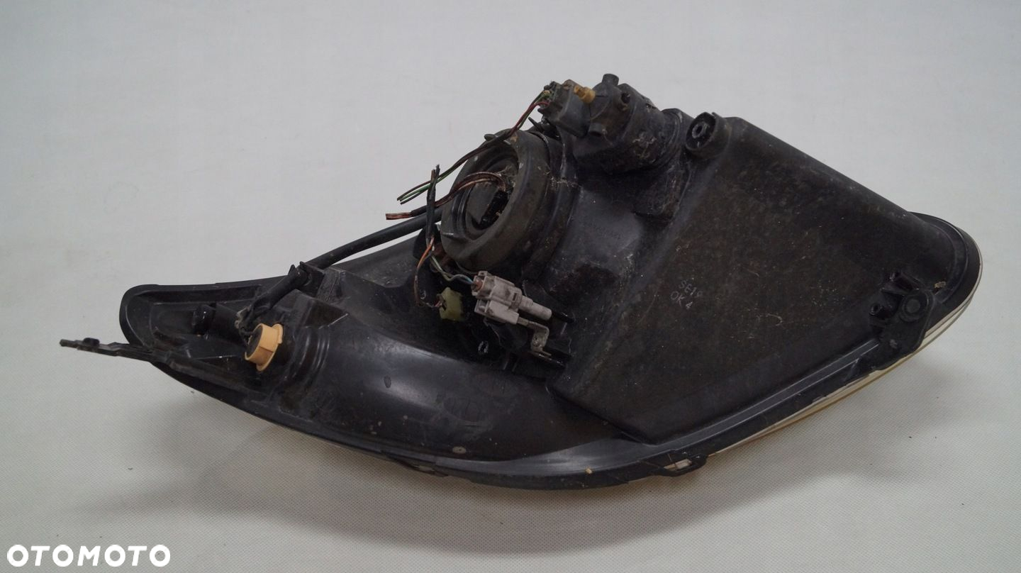 LAMPA PRZEDNIA PRAWA SUZUKI SWIFT MK6 - 8