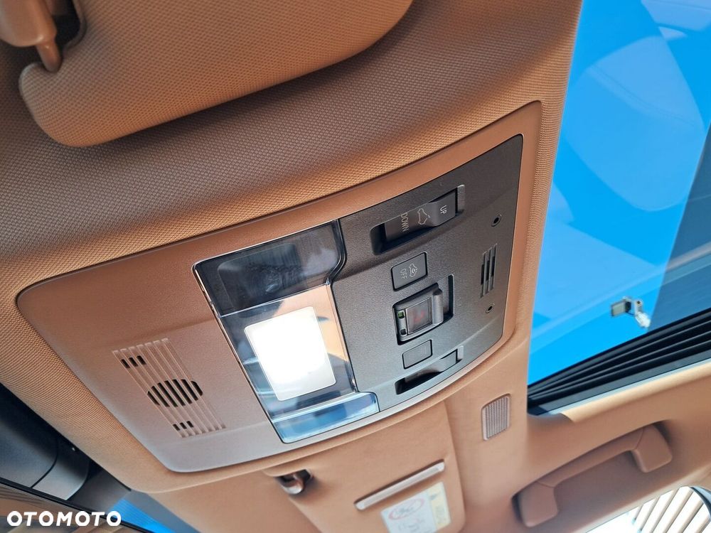 Lexus ES 300h Business Edition - 30