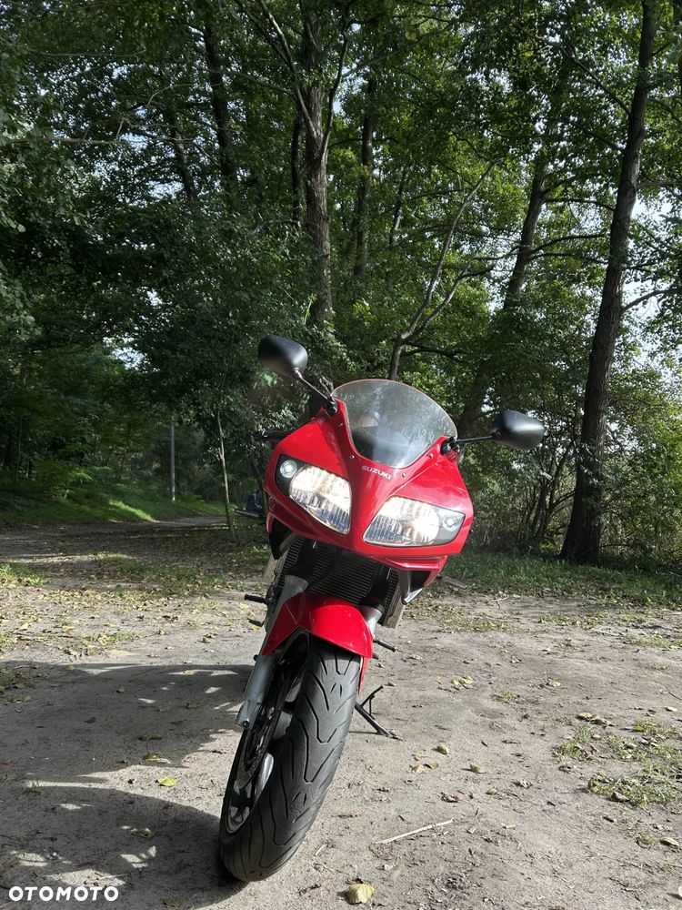 Suzuki SV - 8