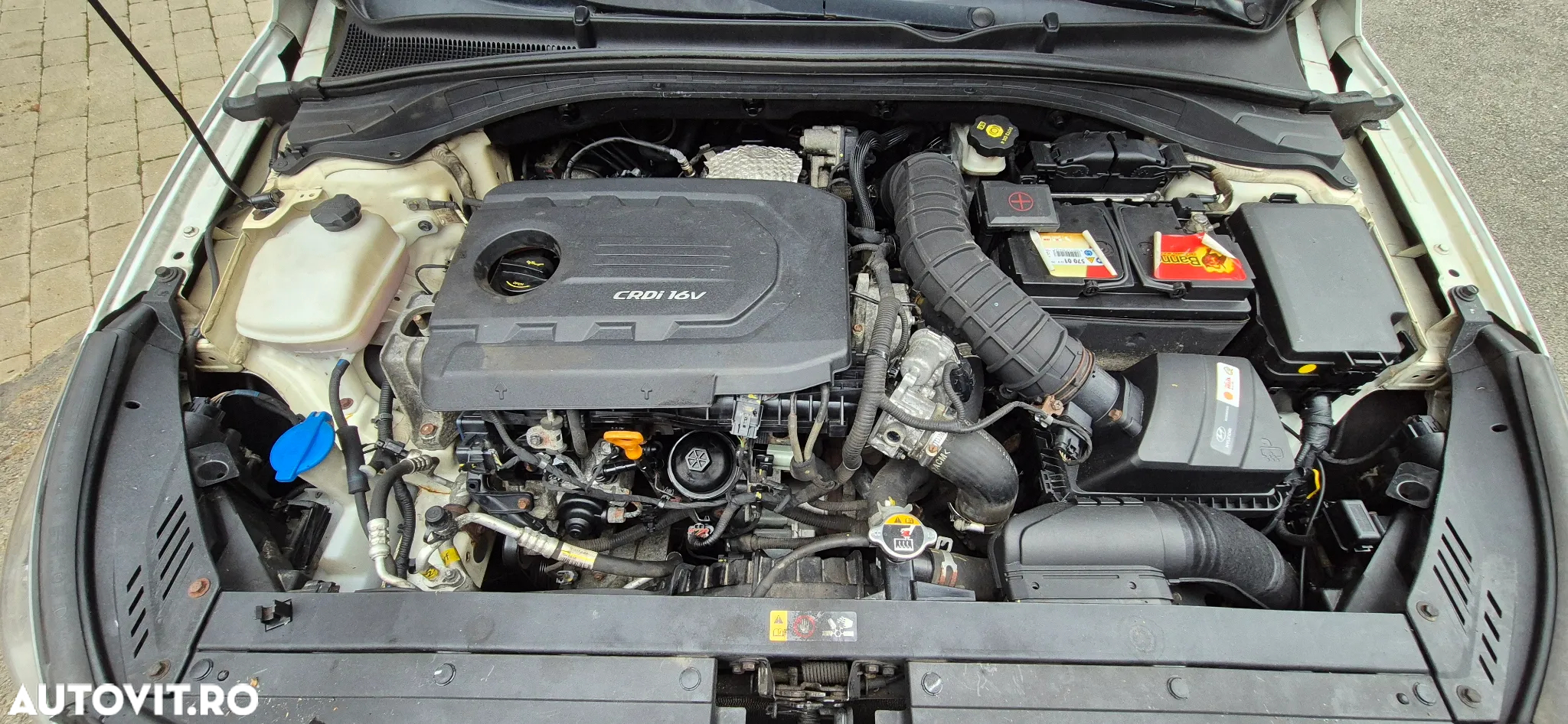 Hyundai i30 Kombi 1.6 CRDI DCT Passion Plus - 21