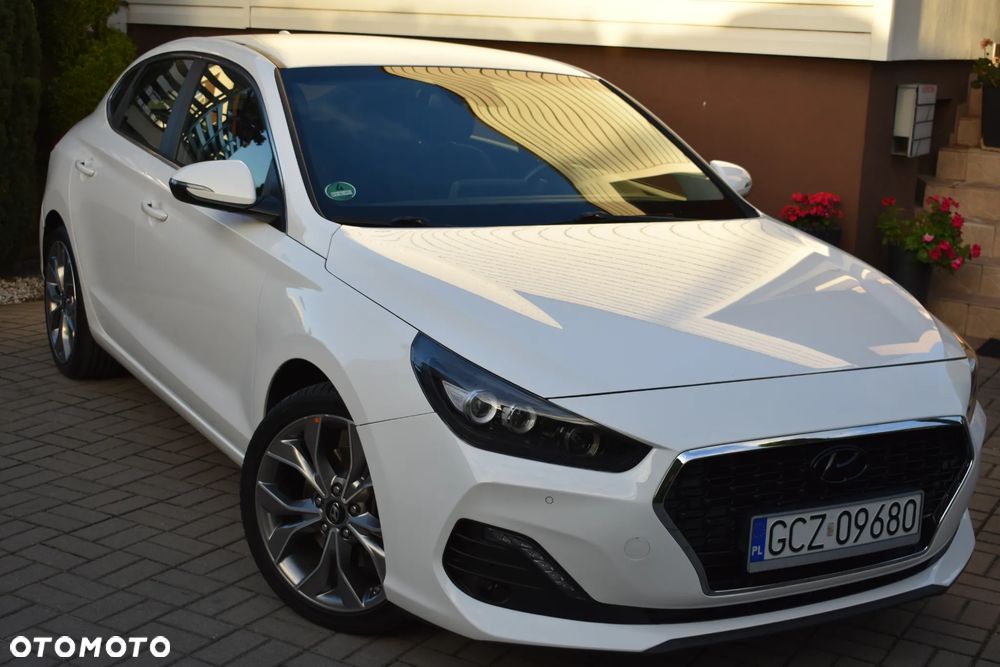 Hyundai i30 1.4 T-GDI Premiere Style - 1