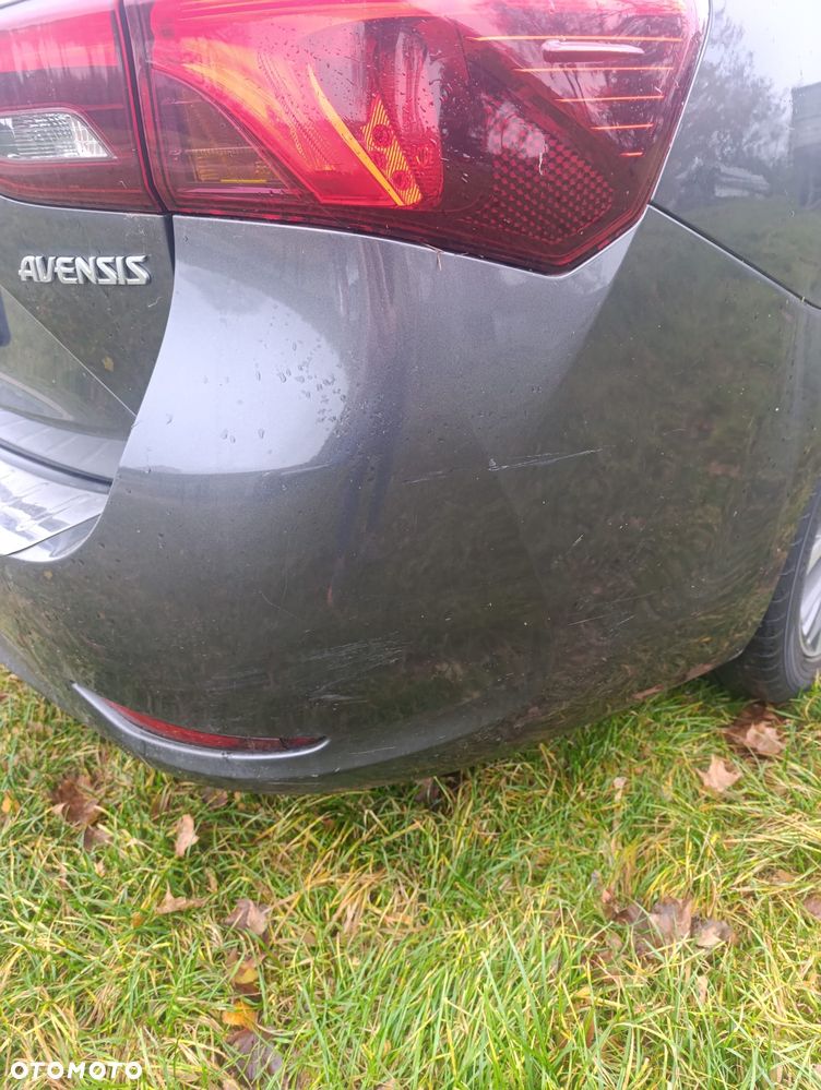 Toyota Avensis 2.0 D-4D Prestige - 11