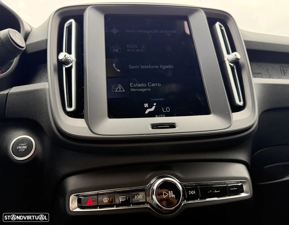 Volvo XC 40 1.5 T2 Momentum - 40