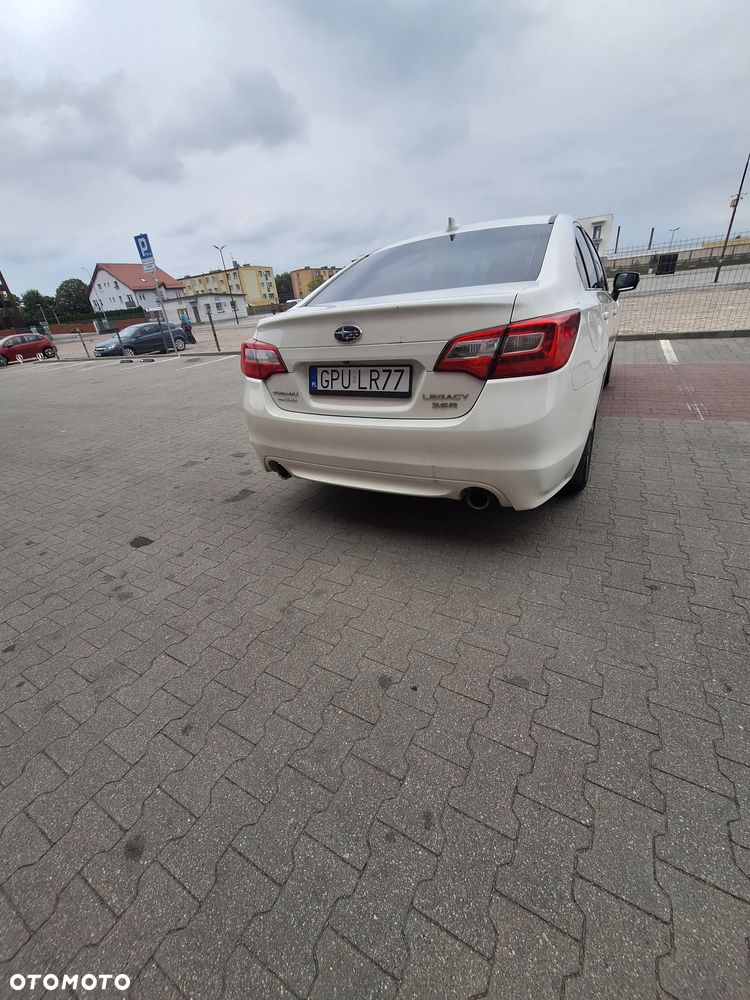 Subaru Legacy - 4