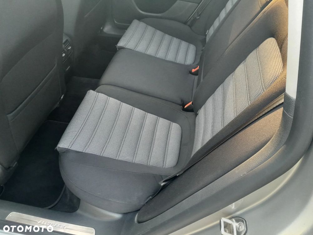 Volkswagen Passat Variant 2.0 TDI 4Mot Highline - 18