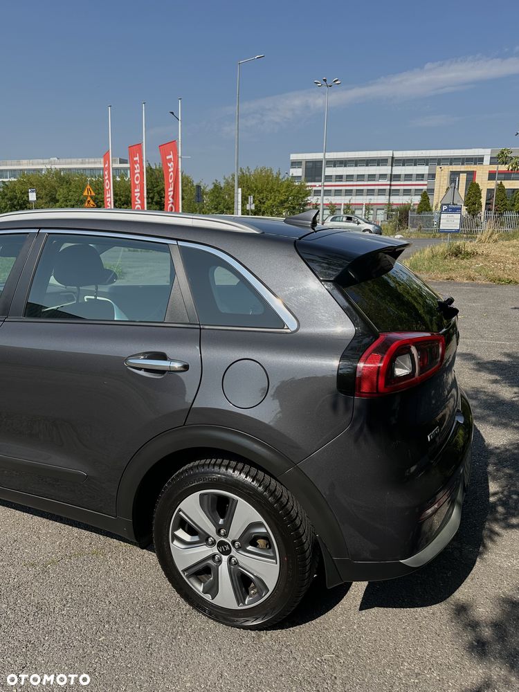 Kia Niro 1.6 GDI Hybrid L - 7