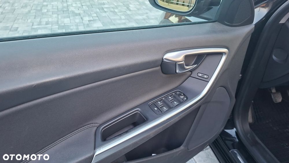 Volvo S60 DRIVe - 12