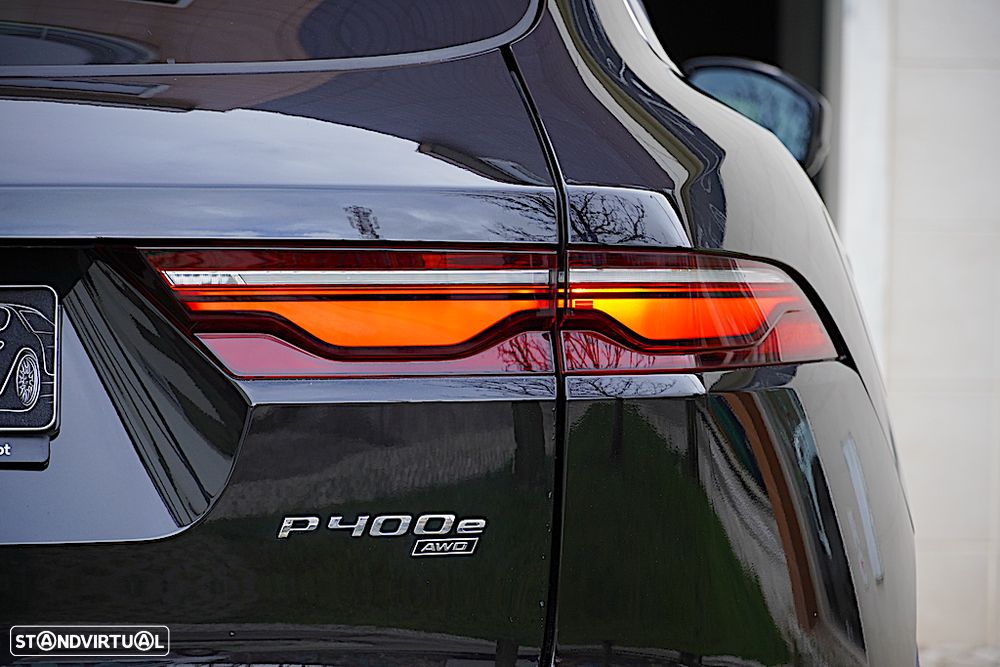 Jaguar F-Pace 2.0 P400e AWD R-Dynamic S - 17