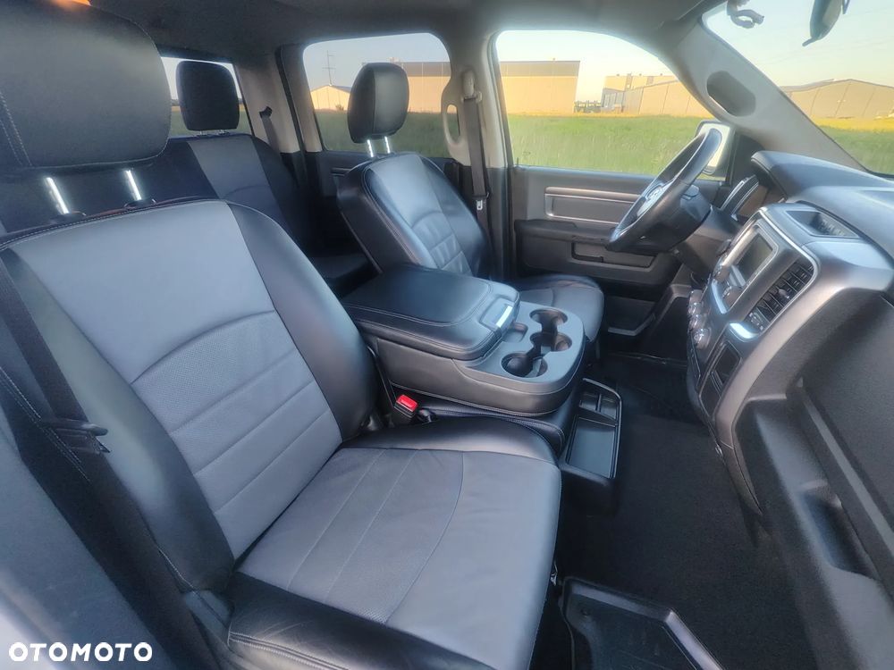 RAM 1500 5.7 Crew Cab Limited - 9
