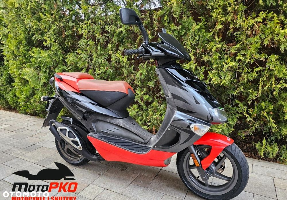 Aprilia SR - 1