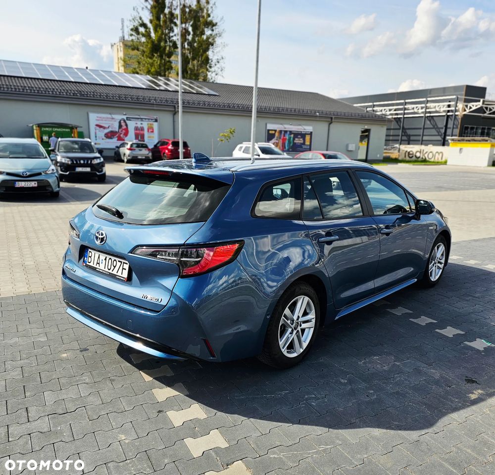 Toyota Corolla 1.8 Hybrid GPF Executive - 17